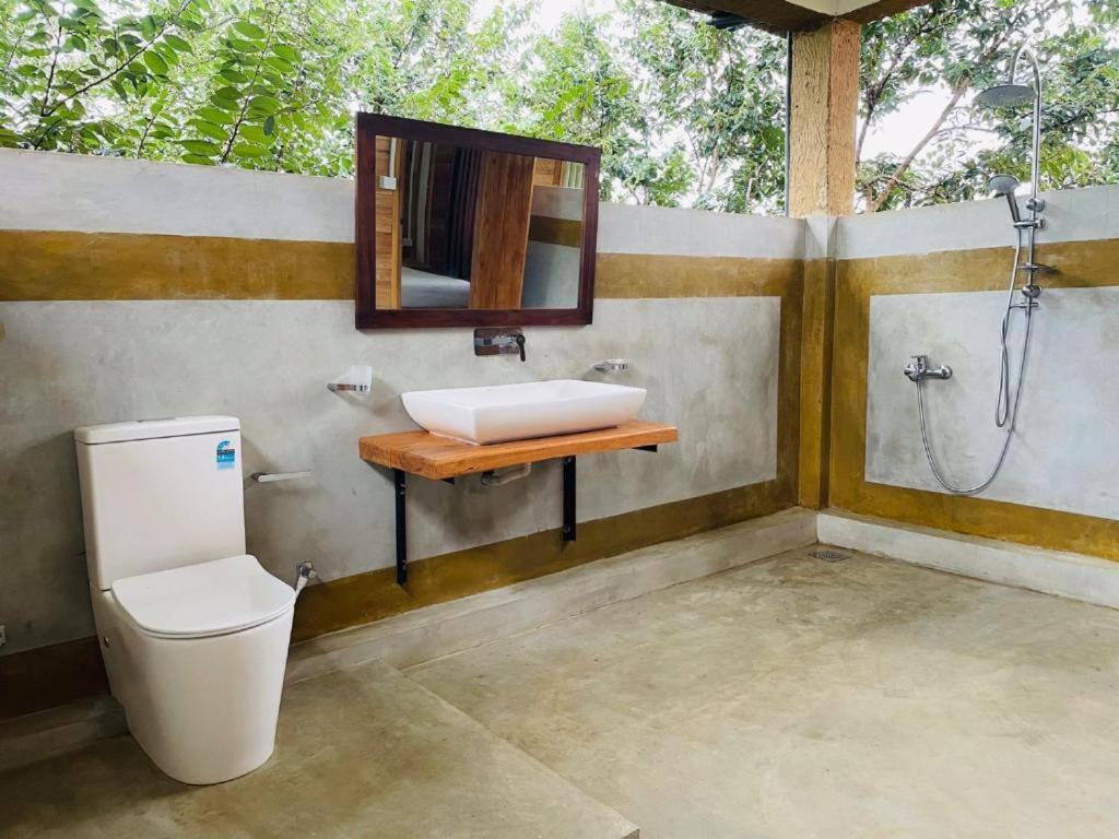 Prana Ayurveda Chalet- Sigiriya Hotell Exteriör bild